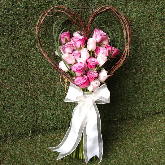 "Twiggle My Heart" Floral Arrangement