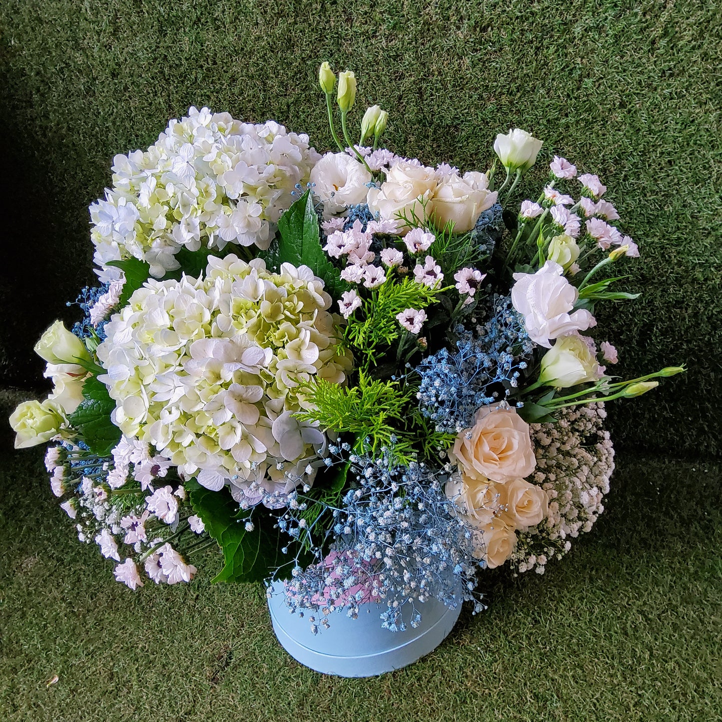 "BLUEming Love" Floral Arrangement