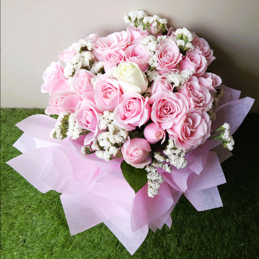 "Center Of Attention" Bouquet