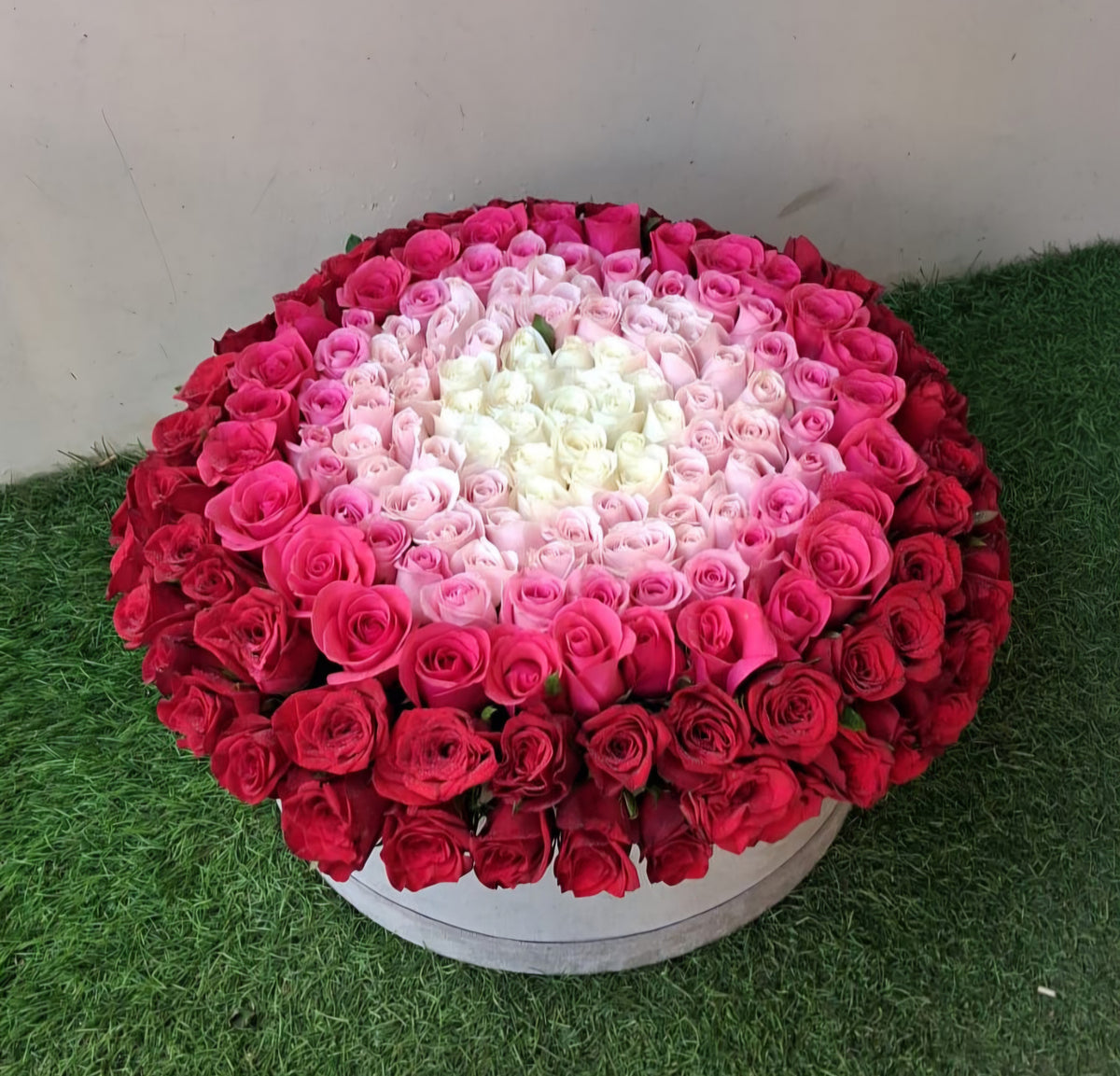 "Shades of Love" Ombre 200 Roses Floral Arrangement