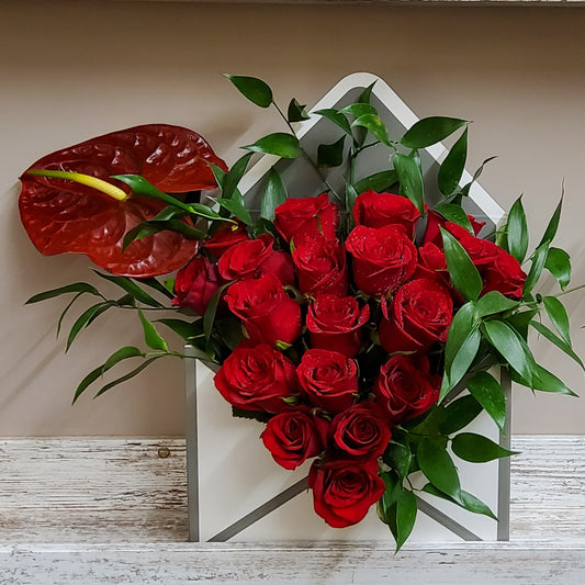 "Love Note" Floral Arrangement
